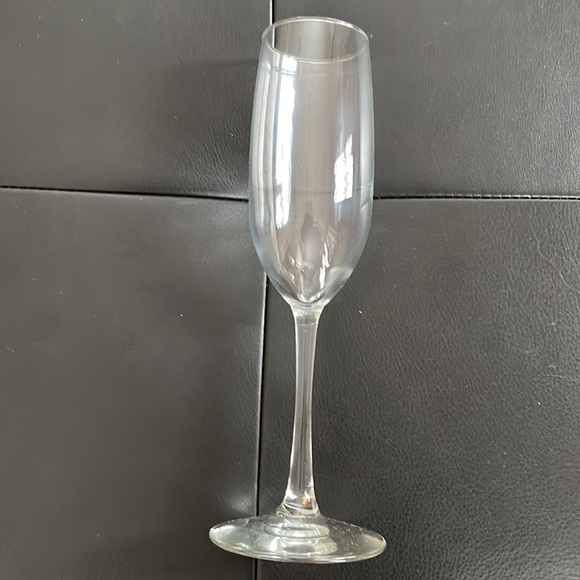 Set of champagne glasses and wine opener, NWT - Picture 3 of 3